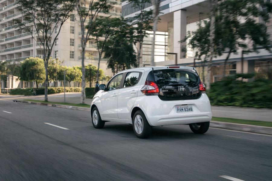  Fiat Mobi Like 2016 года  (фото 32 из 52)